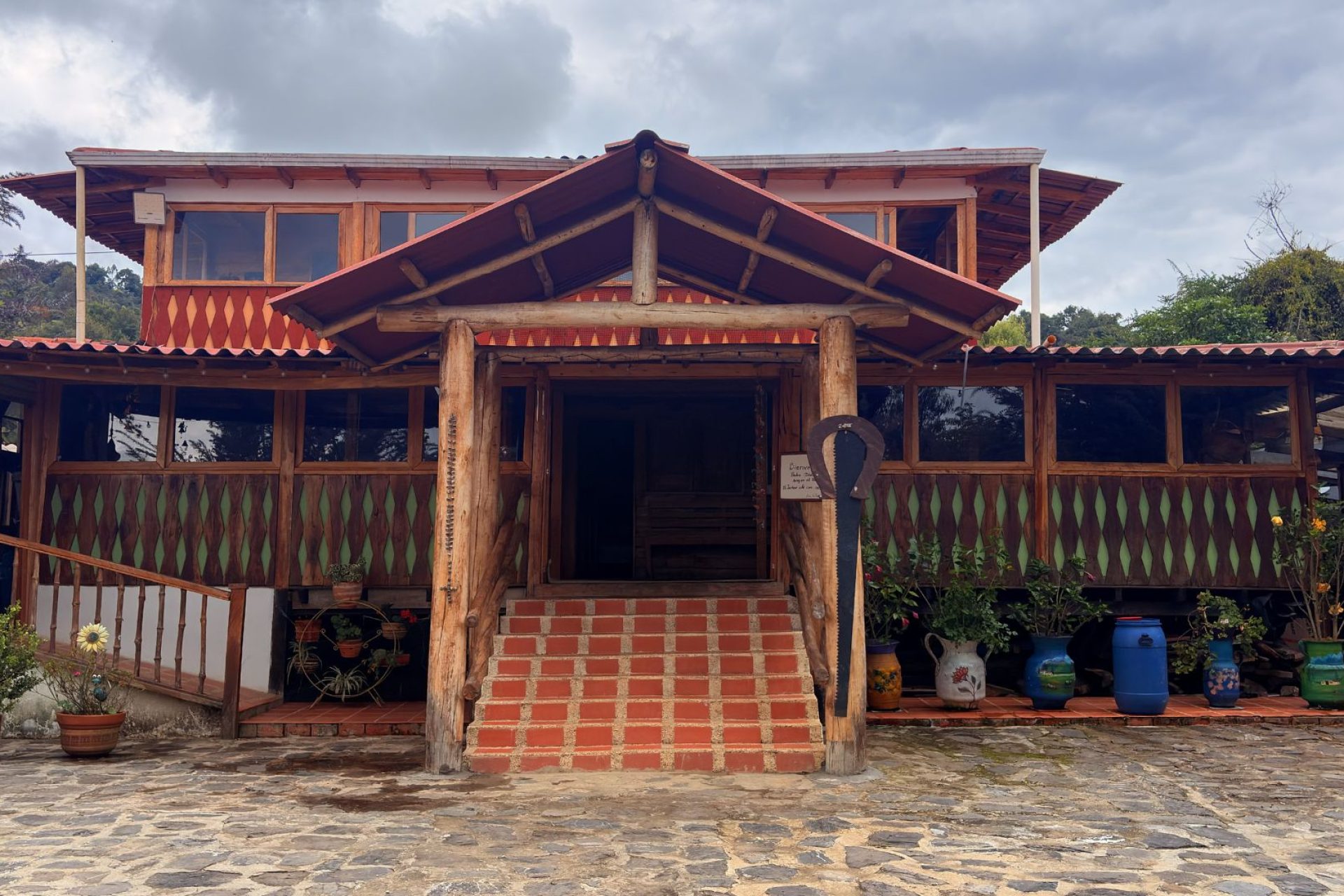 La Piragua, Finca Veleña